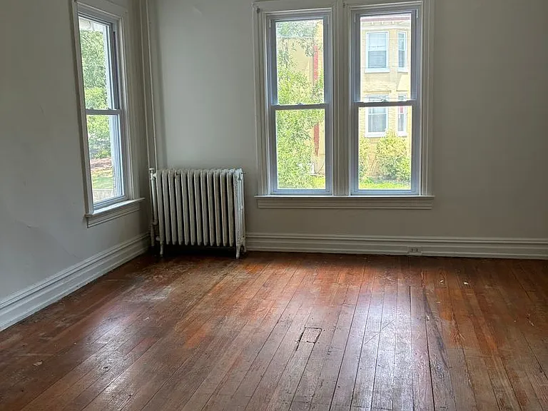 442 Lincoln St — Photo 7