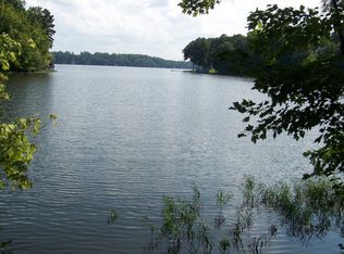 5 Waterlyn Dr, Ebony, VA 23845