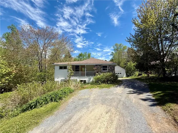 20 Brandy Cres, Grand Bay Westfield, NB E5K 2W8