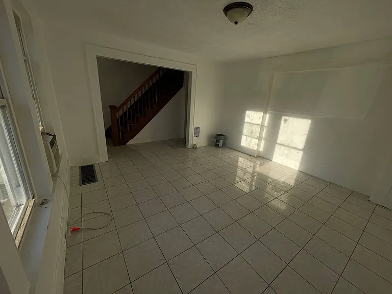 672 Brooks St #672 — Photo 23