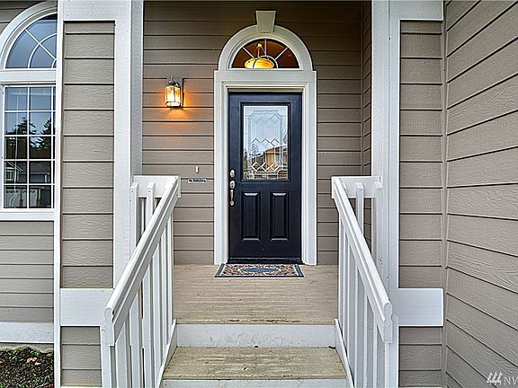 2nd image of 7318 33rd Pl NE