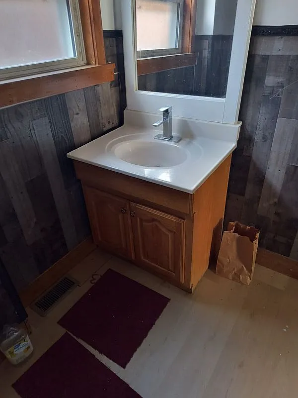 2 bed, 1.0 bath, 845 sqft, $900 — Photo 4