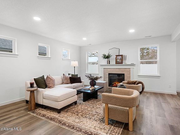 4th image of 13391 N Loveland Way
