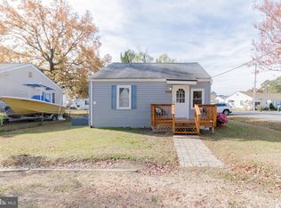 45317 Leahy Dr, Piney Point, MD 20674