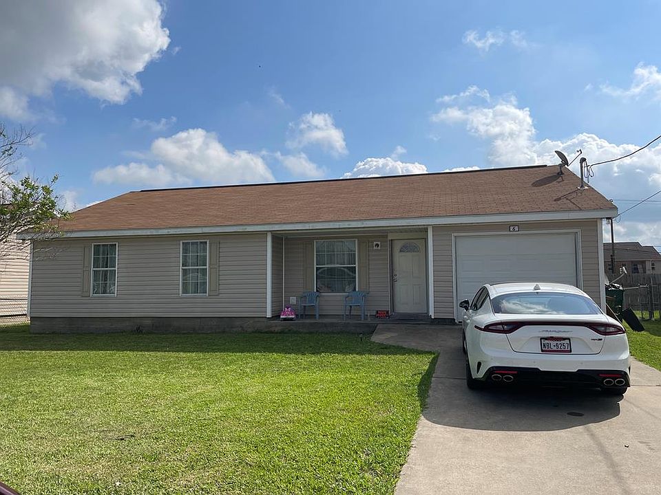 1st image of 6 Carpenters Place Dr
