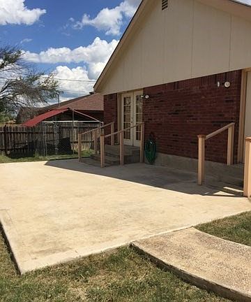 2nd image of 1009 Yota Dr