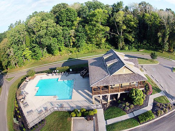3rd image of 2136 Viewcrest Lane 1-d Lot 62
