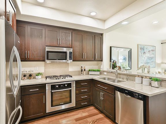 5th image of 1389 McKinley Ct