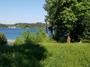 90 E Bahama Dr, Grapeview, WA 98546