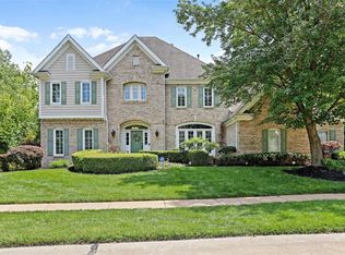 18034 Pine Canyon Ct, Chesterfield, MO