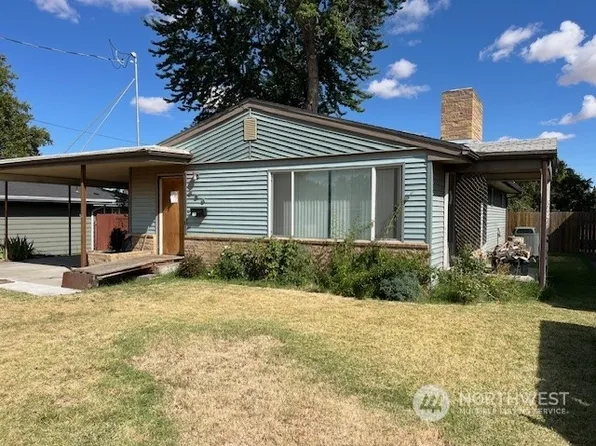 630 SW 3rd, College Place, WA 99324