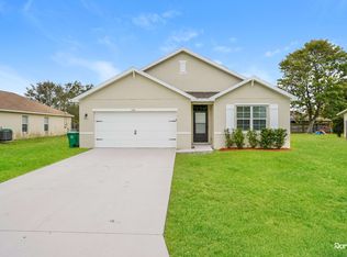 368 NW Camrose St, Port Saint Lucie, FL 34983