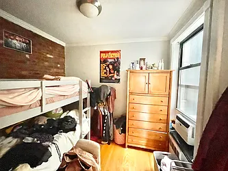 Rented by Century 21 Premier 