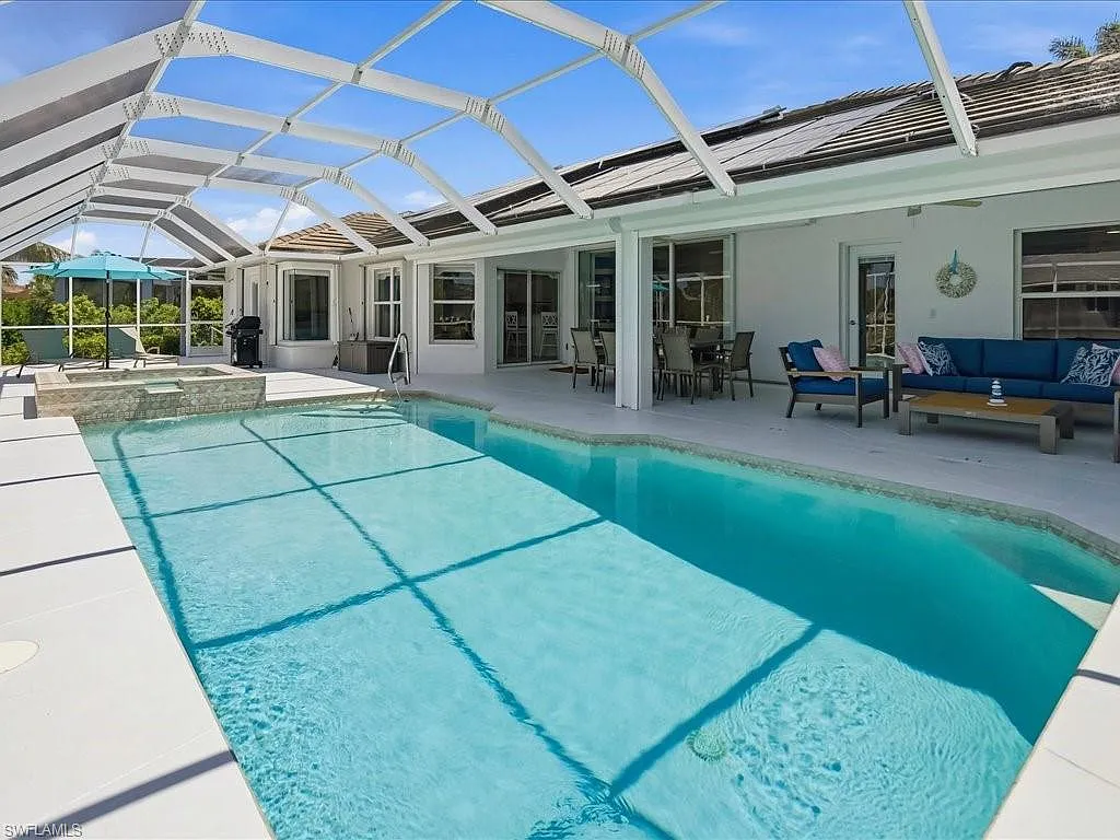 4 bed, 2.5 bath, 2014 sqft, $15,000 — Photo 3