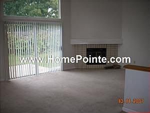 3rd image of 3052 Rockford Way