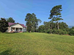 645 Carter Rd, Menlo, GA 30731