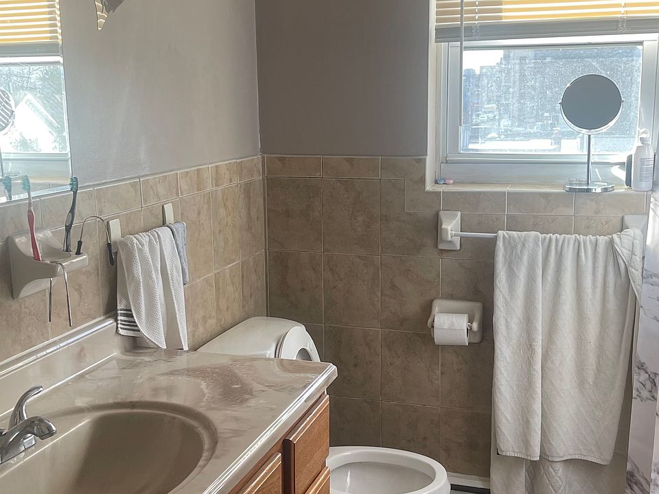 1st image of 559 Anderson Ave Suite 1