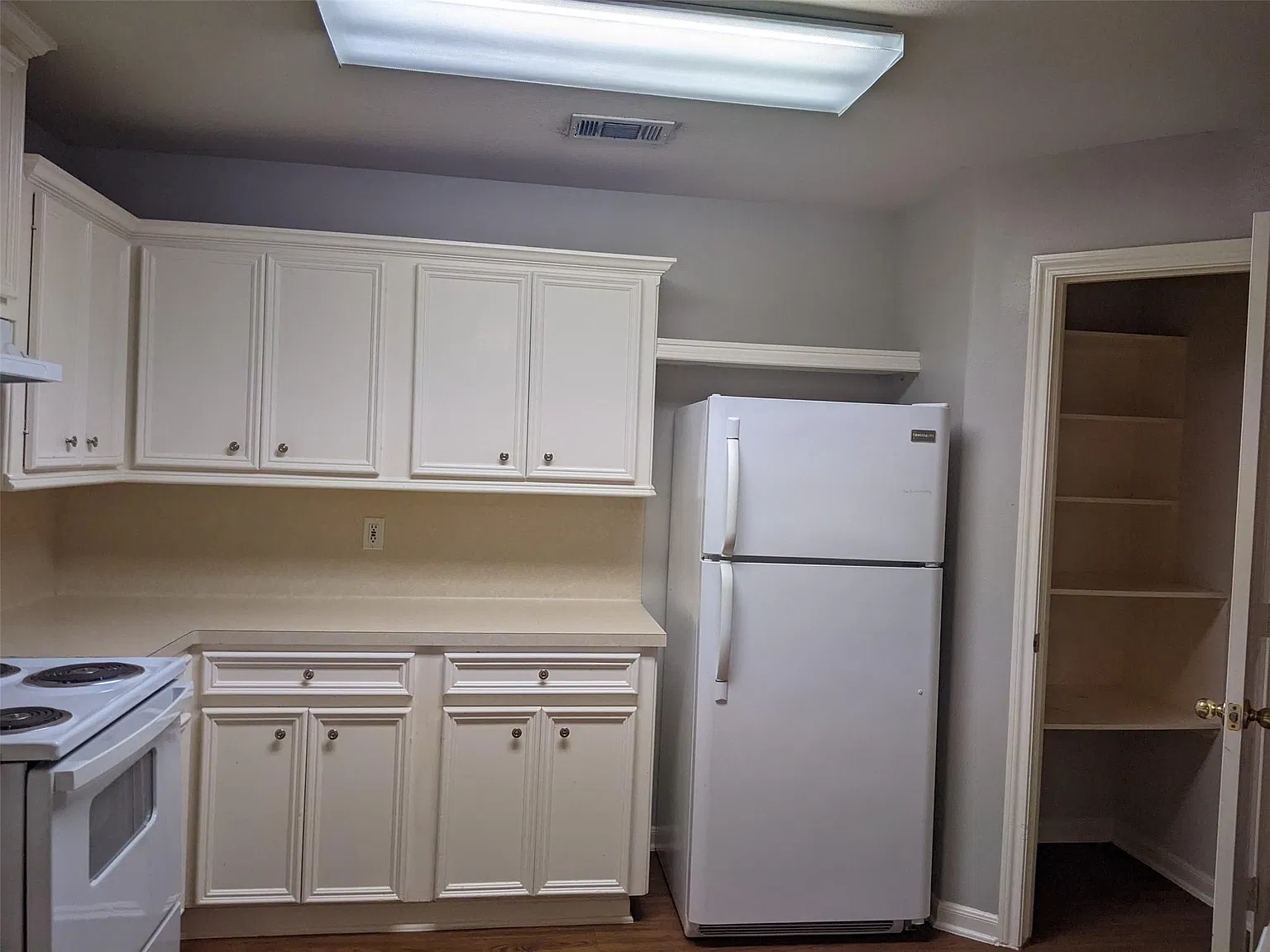 2 bed, 2.0 bath, 1215 sqft, $1,495 — Photo 4