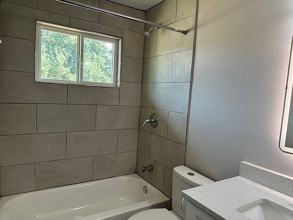 4th image of 610 Apollo Rd #610