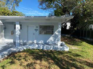 1049 NW 95th St #1, Miami, FL 33150
