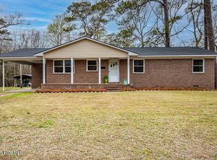 217 Hollywood Blvd, Havelock, NC 28532