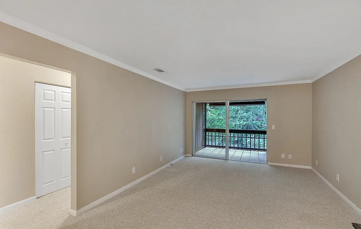 1 bed, 799 sqft, $1,150 — Photo 3