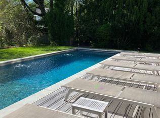 71 Spring Close Hwy, East Hampton, NY 11937