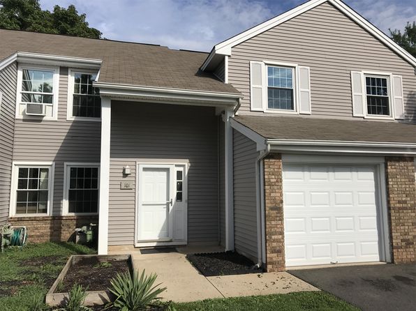 101 Renaissance Ln