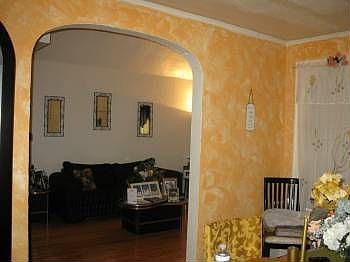 2nd image of 1227 Rose St