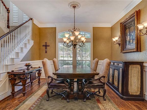 4th image of 1374 Bent Trail Cir