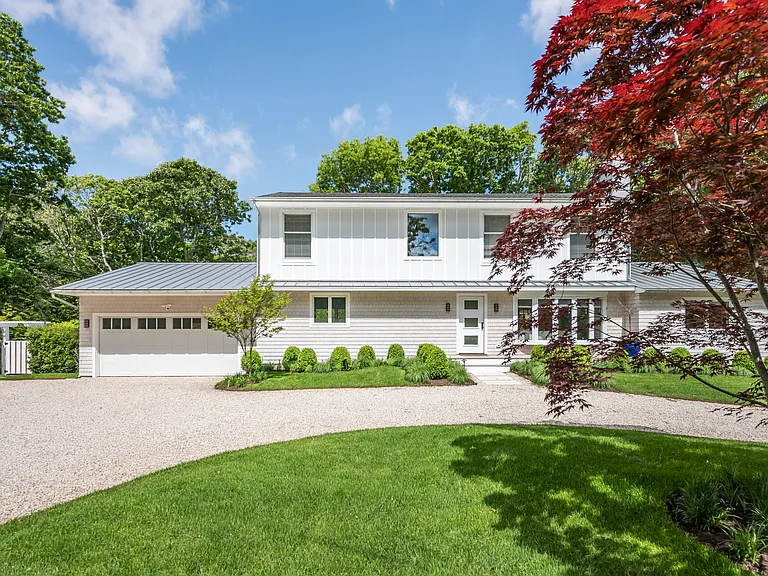 48 Beechwood Dr — Photo 3
