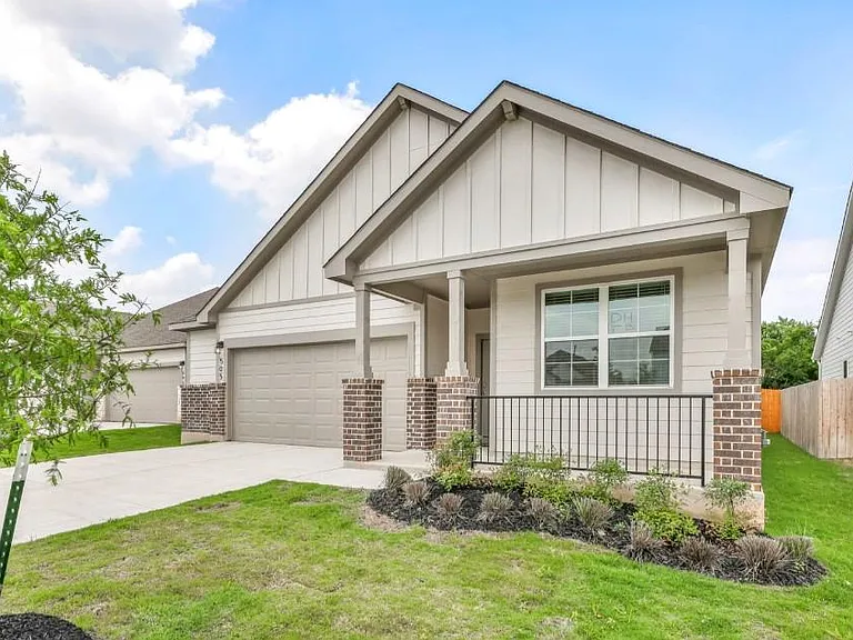 505 Brooks Ranch Dr — Photo 2