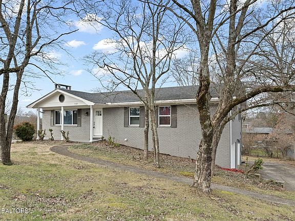 2nd image of 7525 Temple Acres Dr
