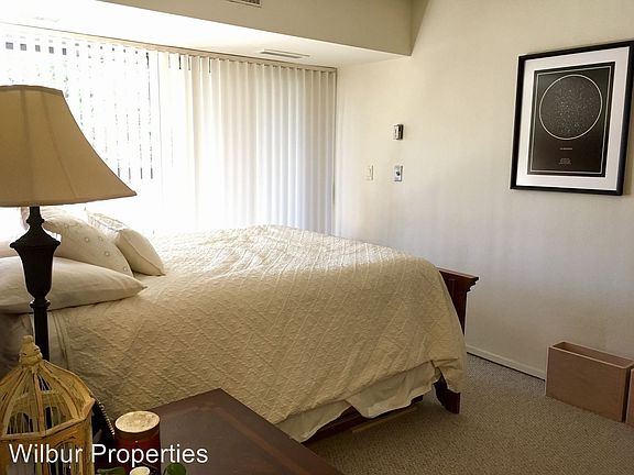 5th image of 101 Alma St APT 104