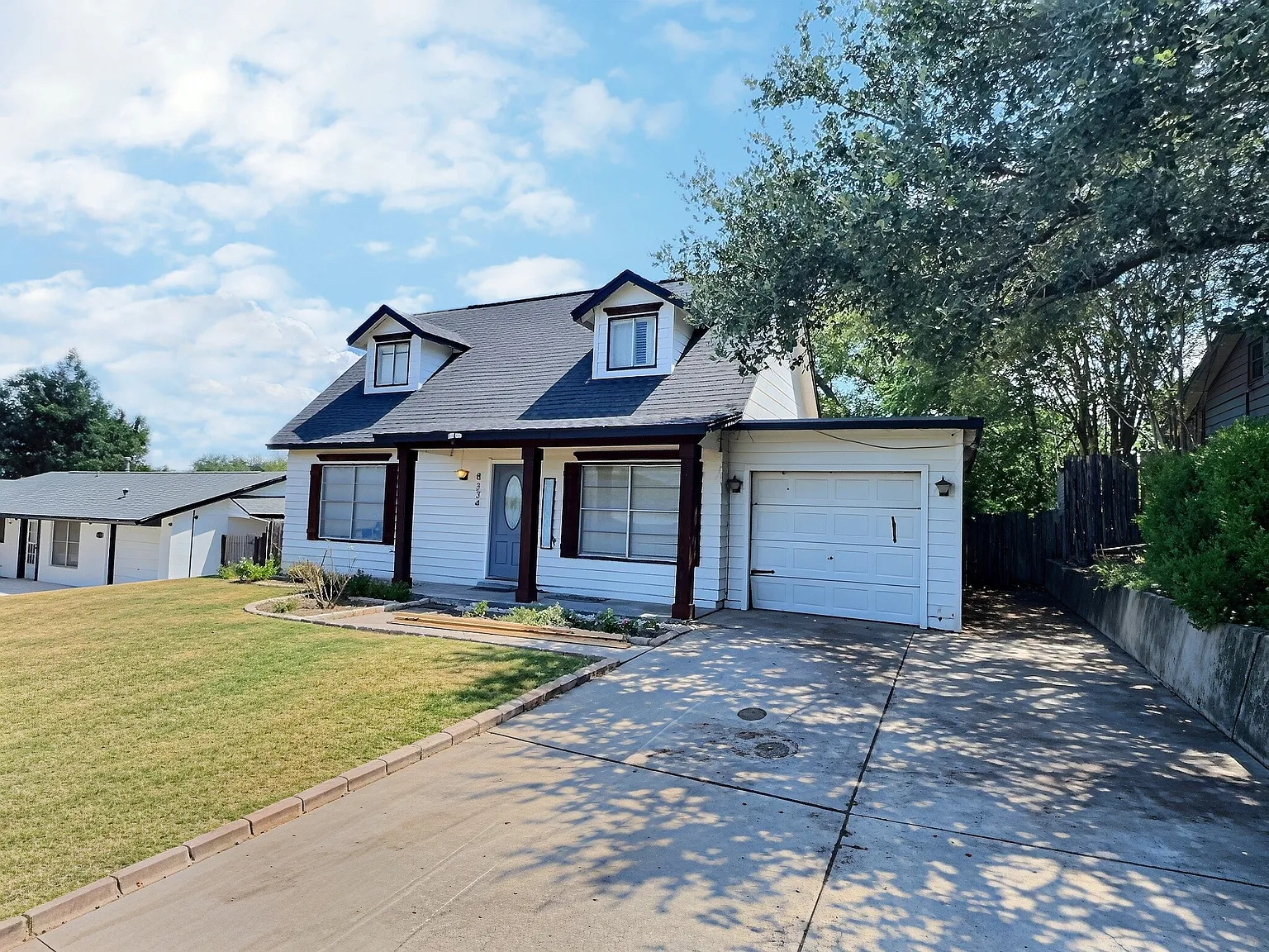 3 bed, 1284 sqft, $1,800 — Photo 2