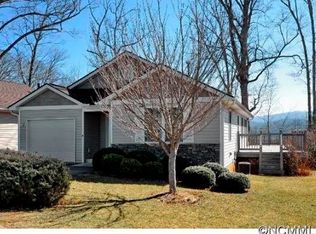 31 W Danbury Ln, Brevard, NC 28712