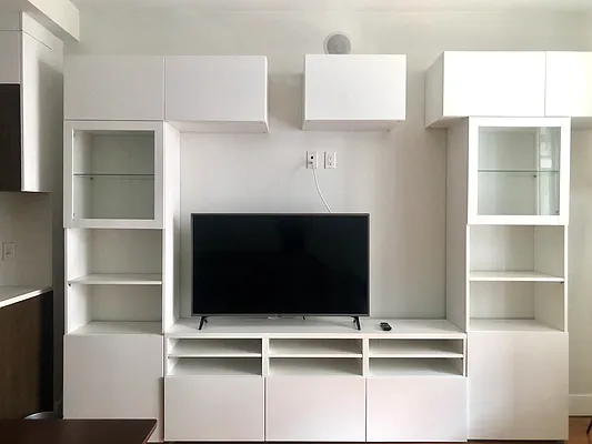 Rented by Nami New York Property LLC | media 7