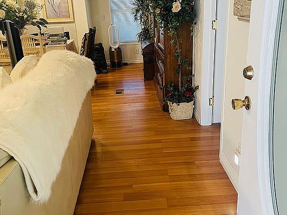2nd image of 8122 W Flamingo Rd Unit 226