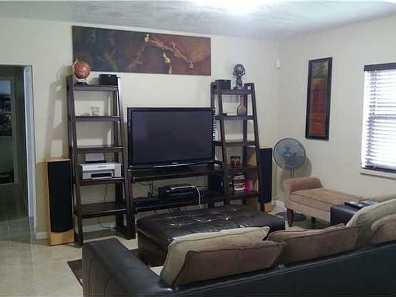 4th image of 1771 NW 81st Ter