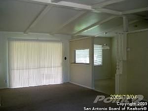3rd image of 102 Little Oaks St
