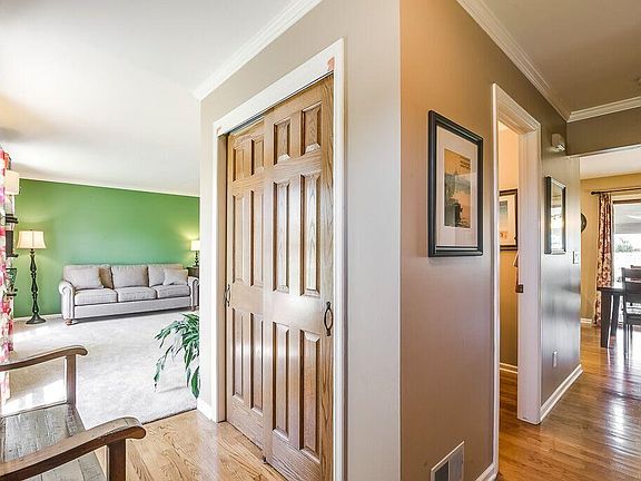 Entry way