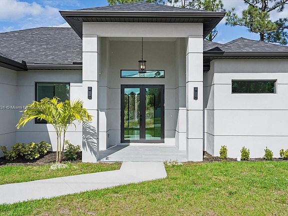 2nd image of 1139 Sunrise Blvd