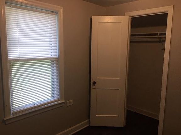5th image of 328 S Kentucky Ave