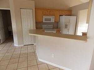 COUNTER AT EAT IN AREA