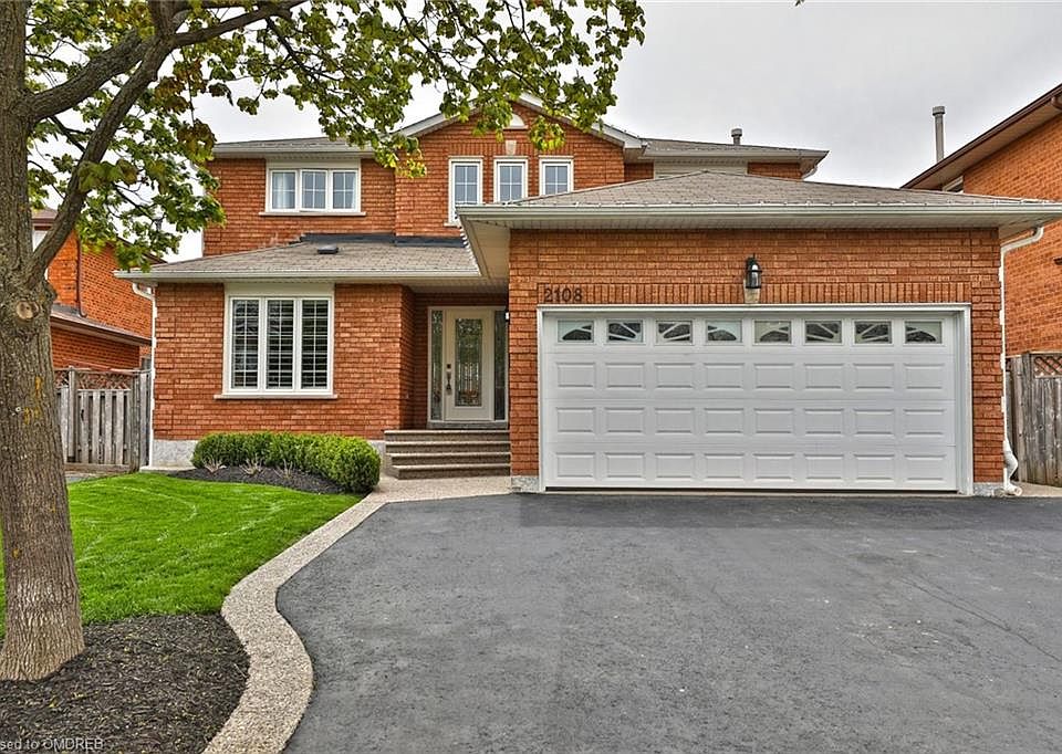 1st image of 2108 Laurelwood Dr