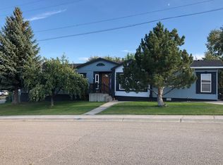 810 6th St S, Shelby, MT 59474