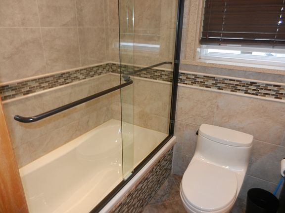 3rd image of 16411 89th St