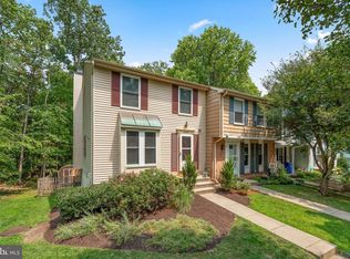 8040 Green Tree Ct, Elkridge, MD 21075