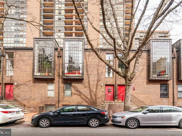 529 Spruce St #6, Philadelphia, PA 19106