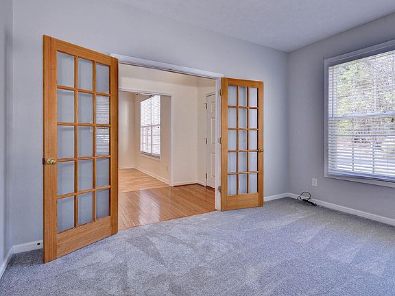 5th image of 6291 Saint Johns Wood